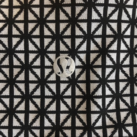 Lululemon leggings - Picture 4 of 4